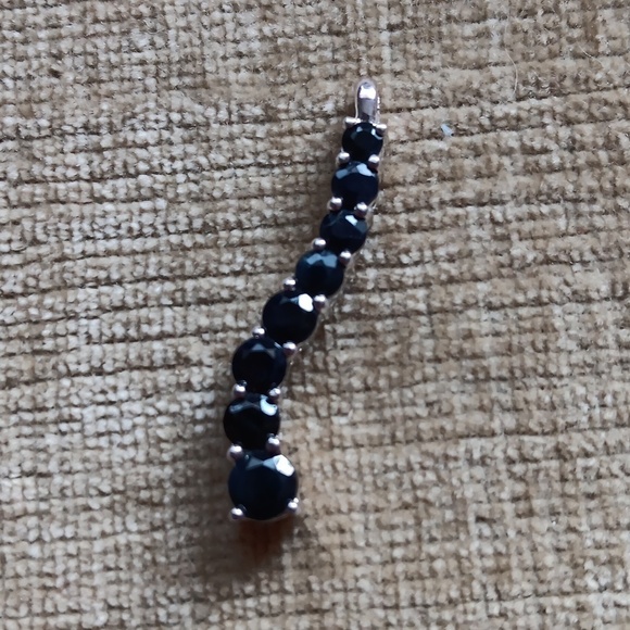 925 Silver S Shape Black Stone Pendant - Picture 6 of 6